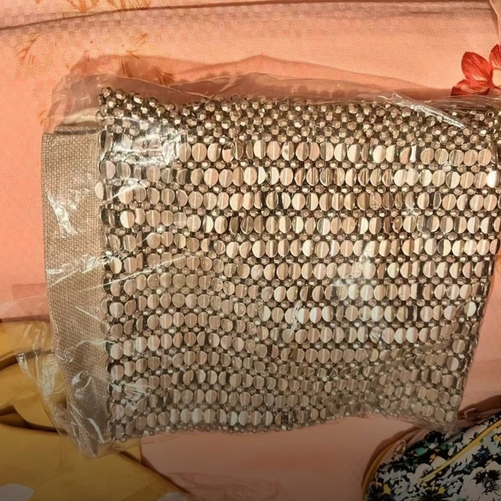 Bags - Picture 3 of 6